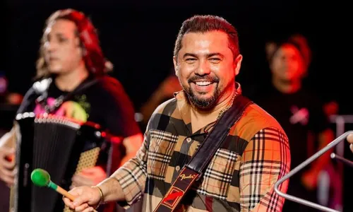 
          Imagem ilustrativa da imagem Cantor Xand Avião descobre doença autoimune em fase avançada
          