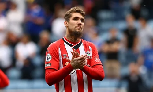 
          Imagem ilustrativa da imagem Capixaba entra no radar do Vasco
          