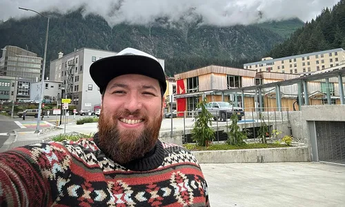 
          Imagem ilustrativa da imagem Chef de Guarapari vai para cozinha do Glacial Ártico
          