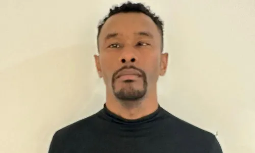 
          Imagem ilustrativa da imagem Cinegrafista foi morto por discussão política 2 dias antes das eleições
          