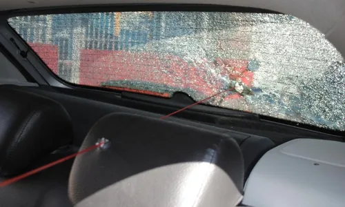 
          Imagem ilustrativa da imagem Cinto de segurança parou tiro disparado contra policial civil em Vila Velha
          