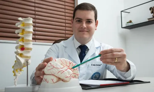 
          Imagem ilustrativa da imagem Cirurgias no cérebro reduzem efeitos do Parkinson em pacientes no ES
          