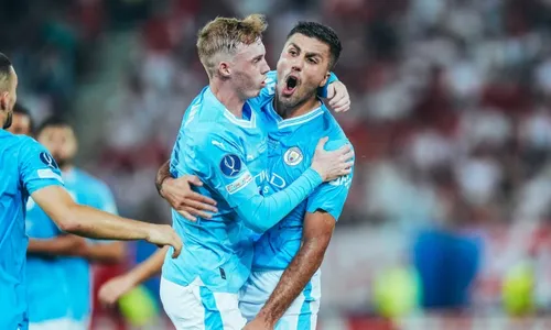 
          Imagem ilustrativa da imagem City bate o Sevilla nos pênaltis e é campeão da Supercopa da Europa
          