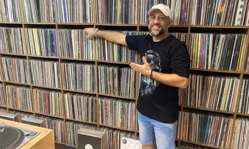 
          Imagem ilustrativa da imagem Colecionador tem até disco raro achado no lixo
          