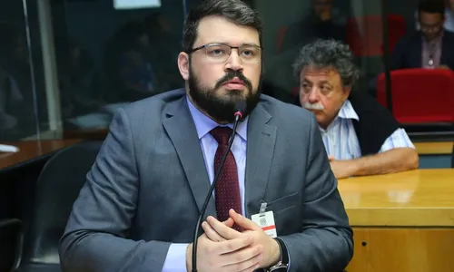 
          Imagem ilustrativa da imagem Congresso aprova projeto que libera dupla cidadania
          