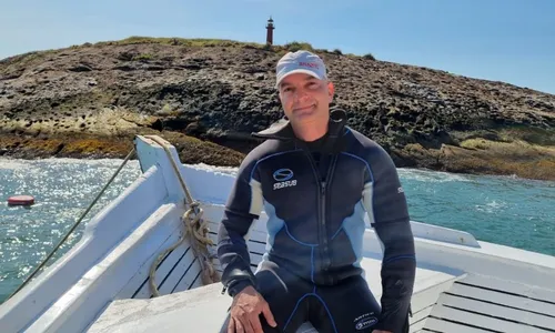 
          Imagem ilustrativa da imagem Coral invasor  é ameaça em navio afundado no ES
          