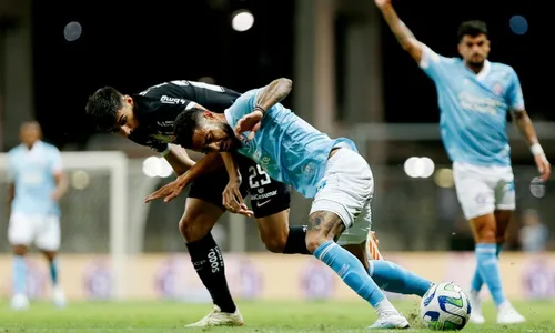 
          Imagem ilustrativa da imagem Corinthians sofre, mas segura Bahia e fica no empate sem gols no Brasileiro
          