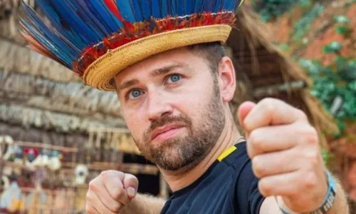 
          Imagem ilustrativa da imagem Dado como desaparecido, participante de reality afirma que estava em comunidade
          