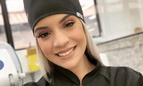 
          Imagem ilustrativa da imagem Dentista e motorista morrem após carro ser esmagado por caminhão em SP
          