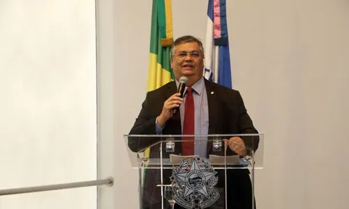 
          Imagem ilustrativa da imagem Em visita ao ES, Ministro anuncia apoio a vítimas de violência doméstica
          