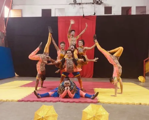 
          Imagem ilustrativa da imagem Escola Pernambucana de Circo abre inscrições para jovens negros da Zona Norte
          