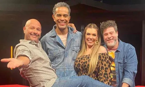 
          Imagem ilustrativa da imagem Ex-'Balão Mágico' revela que fumou e perdeu virgindade aos 11 anos
          