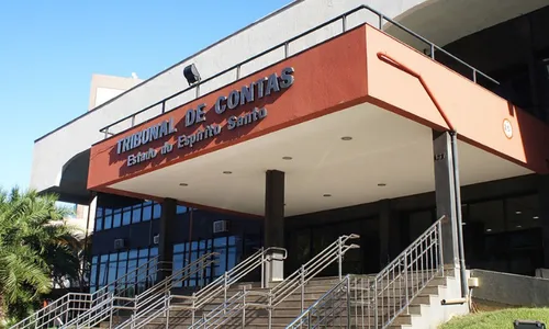 
          Imagem ilustrativa da imagem Ex-prefeito multado
          