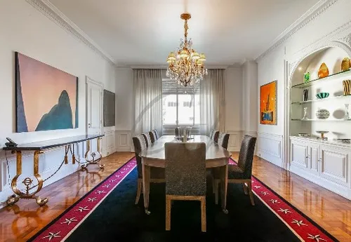 
          Imagem ilustrativa da imagem FOTOS | Conheça o apartamento de Jô Soares, posto à venda por R$ 12 milhões
          