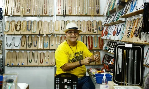 
          Imagem ilustrativa da imagem Feira com artesanato de 11 países chega a Vitória
          