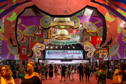 
          Imagem ilustrativa da imagem Fenearte 2023 começa nesta quarta-feira reunindo 5 mil expositores
          