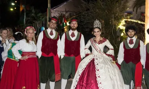 
          Imagem ilustrativa da imagem Festa do Morango oferece shows e delícias a partir de hoje
          