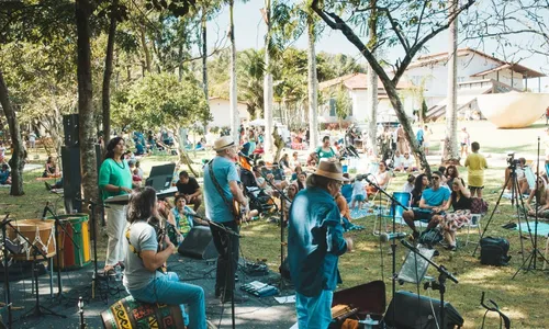 
          Imagem ilustrativa da imagem Festa julina na casa do governador
          