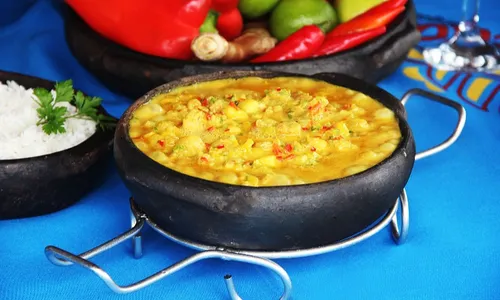 
          Imagem ilustrativa da imagem Festival de gastronomia à beira-mar em Manguinhos
          