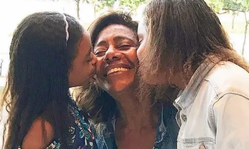 
          Imagem ilustrativa da imagem Filha de Glória Maria comemora aniversário da mãe com homenagem: 'Será eterna'
          