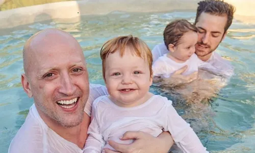 
          Imagem ilustrativa da imagem Filhos de Paulo Gustavo e Thales Bretas perguntam sobre a mãe
          