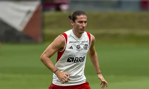 
          Imagem ilustrativa da imagem Filipe Luís é vetado pelo Fla de 1º jogo da final da Copa do Brasil
          