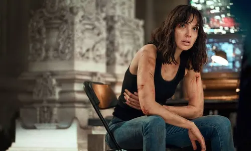 
          Imagem ilustrativa da imagem Filme "Agente Stone" põe Gal Gadot em 'missão impossível'
          