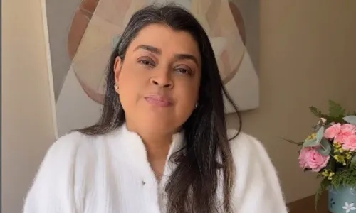 
          Imagem ilustrativa da imagem Flora Gil atualiza estado de saúde da irmã Preta após retirada de tumor
          