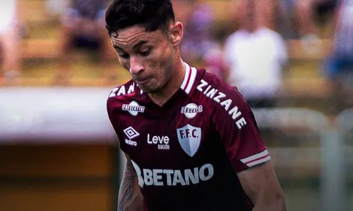 
          Imagem ilustrativa da imagem Fluminense vence Fortaleza com gol no fim em despedida de Diniz antes da seleção
          