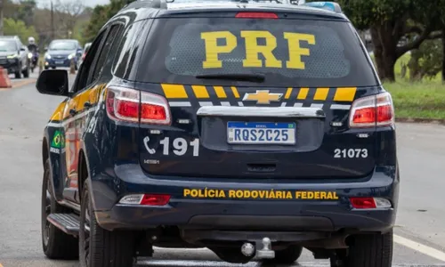 
          Imagem ilustrativa da imagem Foragido da polícia é preso após abordagem de trânsito no ES
          