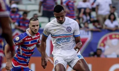 
          Imagem ilustrativa da imagem Fortaleza e Bahia empatam sem gols em jogo com susto e ambulância em campo
          