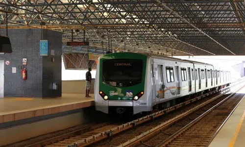 
          Imagem ilustrativa da imagem Funcionário de metrô é atropelado por trem e fica em estado grave no DF
          