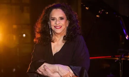 
          Imagem ilustrativa da imagem Gal Costa e viúva tiveram plano de saúde cancelado por falta de pagamento
          