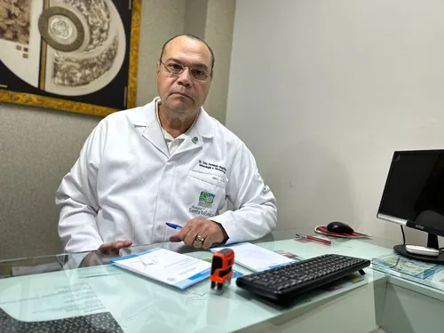 
          Imagem ilustrativa da imagem Golpistas vendem atestado médico falso a partir de 50 reais
          