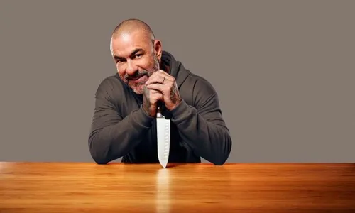 
          Imagem ilustrativa da imagem Henrique Fogaça é vacinado após ser mordido por animal silvestre
          