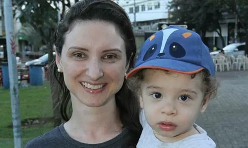 
          Imagem ilustrativa da imagem Histórias de amor por Vitória
          