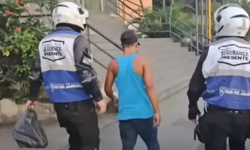 
          Imagem ilustrativa da imagem Homem é preso por vender ossos humanos no Rio de Janeiro
          