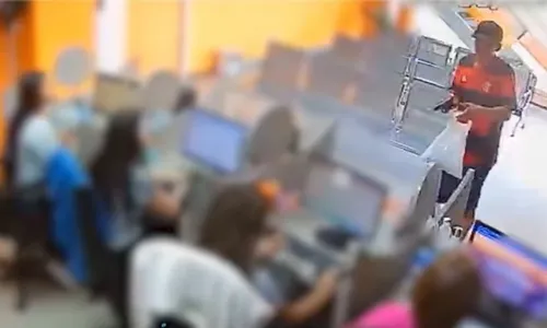 
          Imagem ilustrativa da imagem Homem suspeito de roubar lojas na Praia da Costa e em Itapuã é preso
          