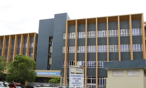 
          Imagem ilustrativa da imagem INSS vai começar revisão que pode aumentar aposentadoria de 100 mil no ES
          