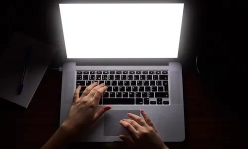 
          Imagem ilustrativa da imagem Indenização de R$ 5 mil após ter perfil invadido na internet
          