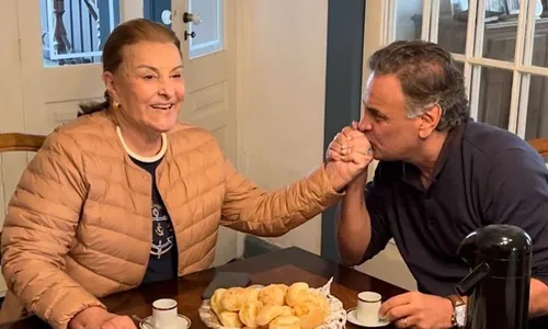 
          Imagem ilustrativa da imagem Inês Maria, mãe de Aécio e filha de Tancredo Neves, morre aos 84 anos
          