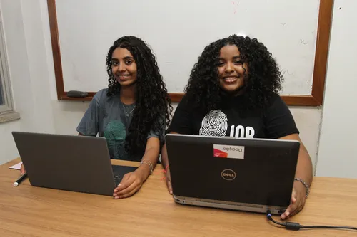 
          Imagem ilustrativa da imagem Instituto do ES abre seleção para formar jovens mulheres na área de tecnologia
          