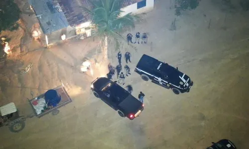 
          Imagem ilustrativa da imagem Irmãos acusados de assassinatos no Norte do ES são presos em Minas Gerais
          