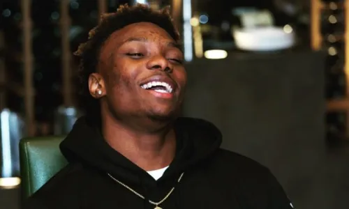 
          Imagem ilustrativa da imagem Jogador é condenado a de 3 a 10 anos de prisão por morte de mulher
          