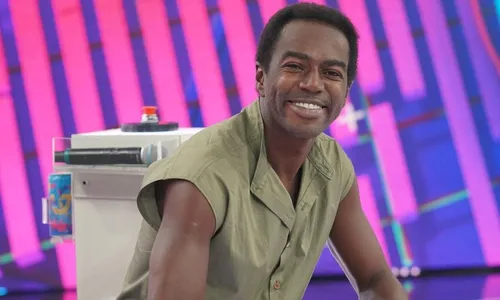 
          Imagem ilustrativa da imagem Jonathan Azevedo está com covid e é afastado das gravações de novela
          