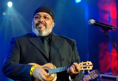 
          Imagem ilustrativa da imagem Jorge Aragão é diagnosticado com linfoma não Hodgkin
          