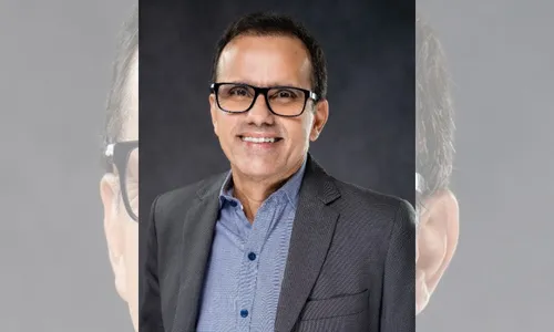 
          Imagem ilustrativa da imagem Jovens rejeitam concurso e sonham com grande empresa
          