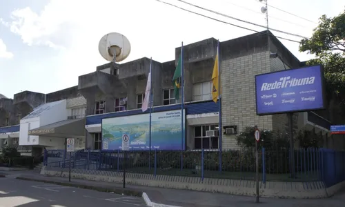 
          Imagem ilustrativa da imagem Justiça determina renovação de afiliação da TV Tribuna ao SBT por mais 5 anos
          