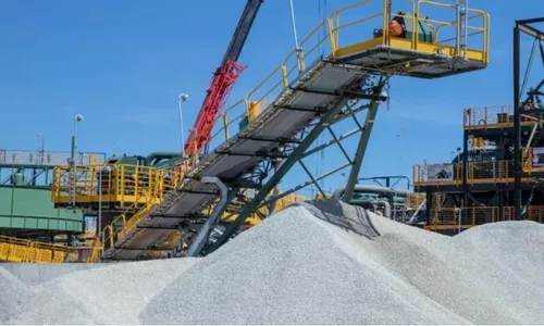 
          Imagem ilustrativa da imagem Lítio verde será exportado pela 1ª vez e pelo Porto de Vitória
          