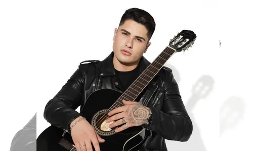 
          Imagem ilustrativa da imagem Lucas Souza, ex de Jojo Todynho, é o primeiro confirmado em reality show
          